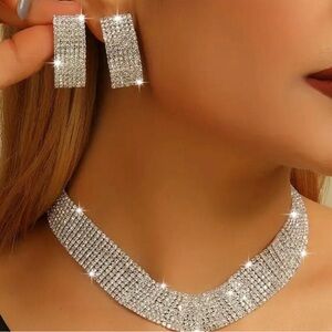 Silver Luxury  Jewelry Set